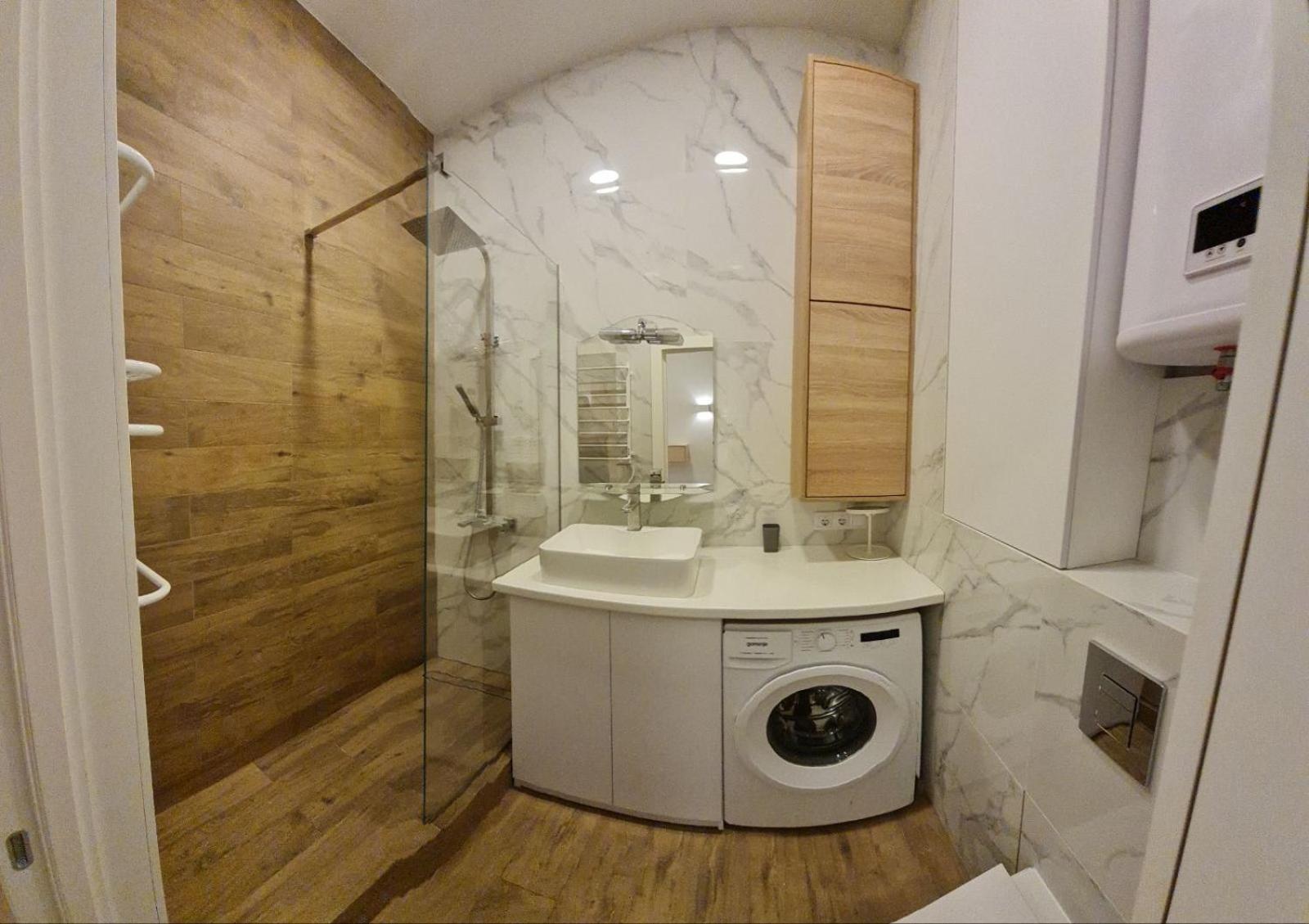 Apartplus - Затишні Апартаменти Dnipro Exteriör bild